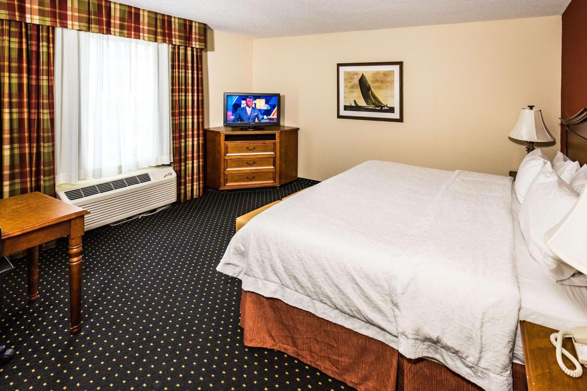 Hampton Inn Easton Exterior photo